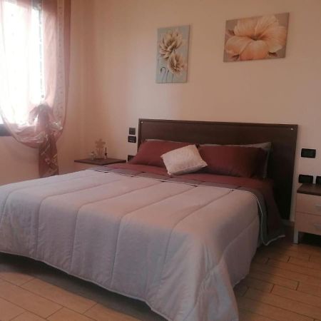 Alloggio Da Virginia Bed and Breakfast Taglio di Po Buitenkant foto