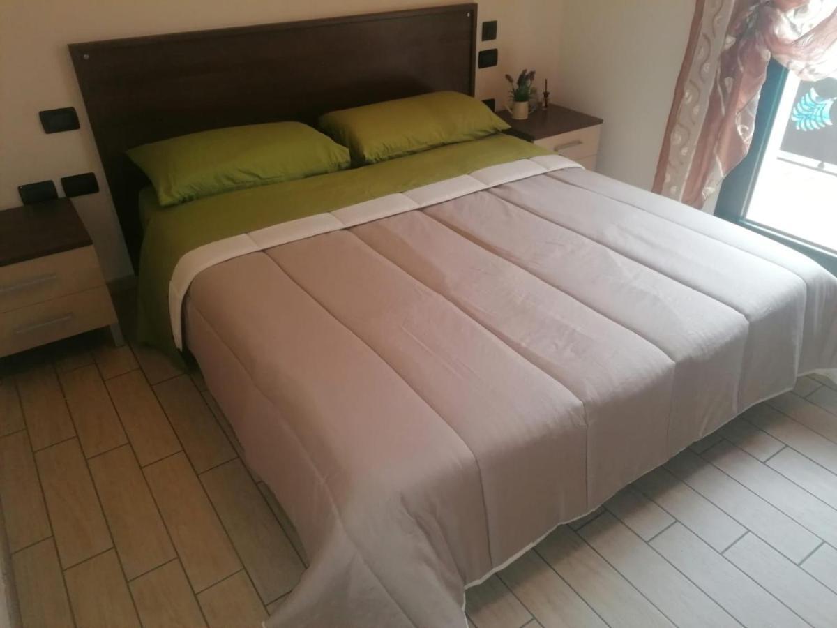 Alloggio Da Virginia Bed and Breakfast Taglio di Po Buitenkant foto